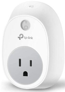 Smart plug 1 249x